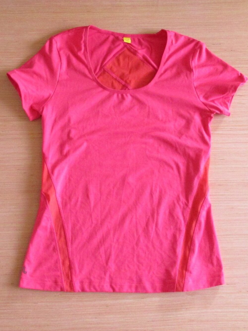 Lolë Activewear Pink Performance Tee Women’s Large